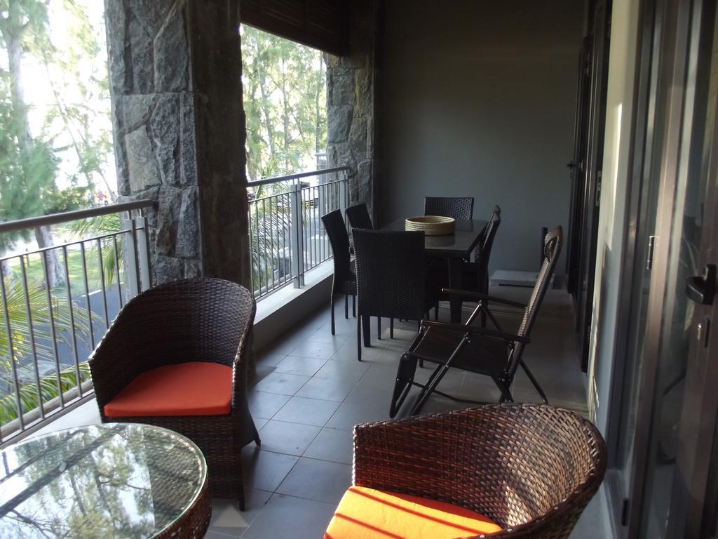 West Terraces Residence No 5 With Seafront - Licensed By Tourism Authority 13516 Flic en Flac Room photo